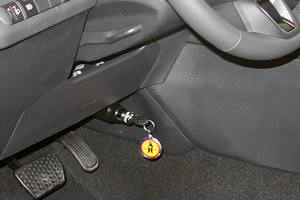 Bear-Lock kormányoszlop zár - Toyota C-HR Bear-Lock kormányoszlop zár - Toyota C-HR